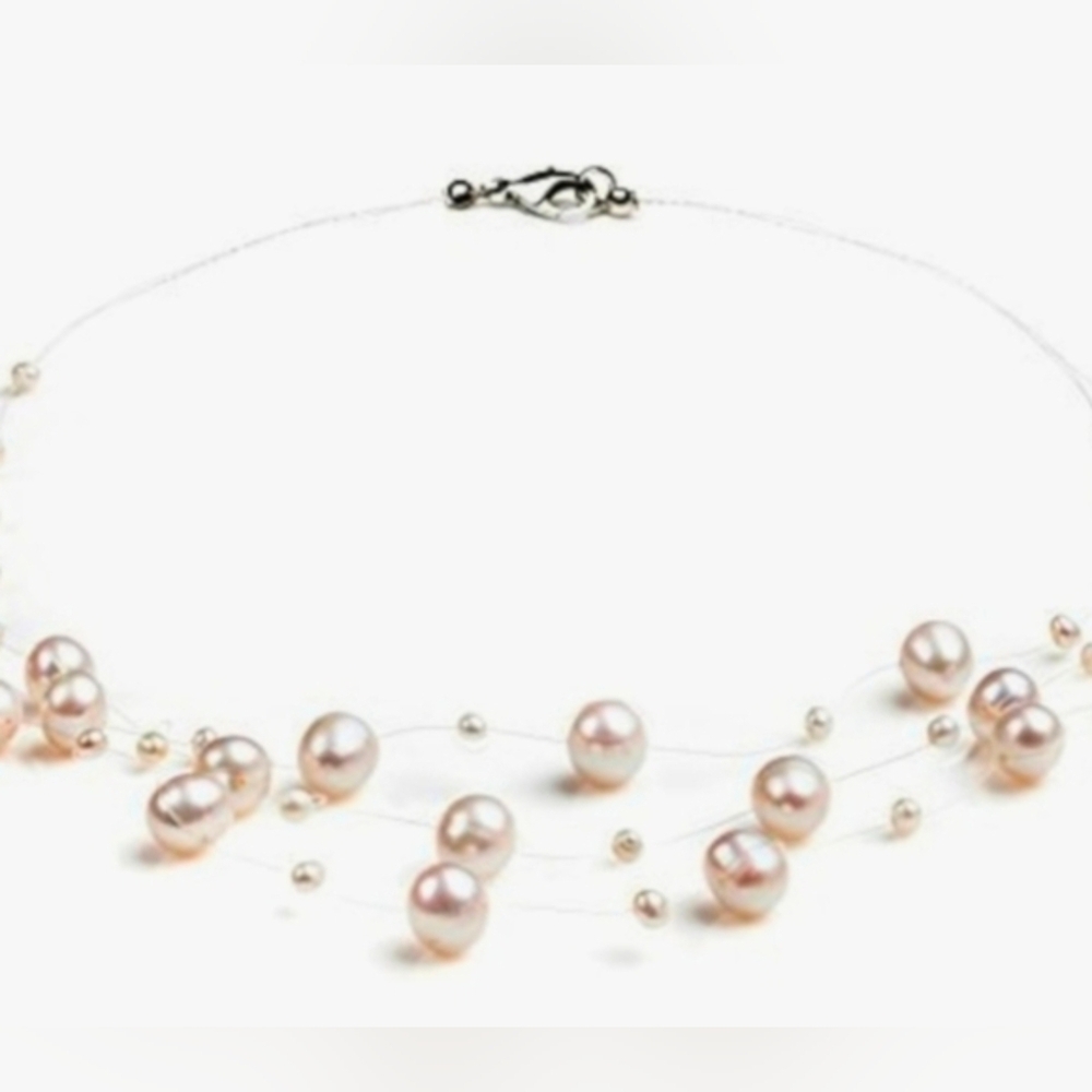 Elegant Fresh Water Cultered Pearl Necklace